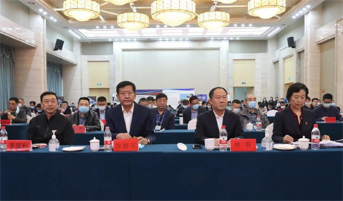 米兰·(milan)中国官方网站體育參加省體育場館協(xié)會工作年會 聚焦體育產(chǎn)業(yè)高質(zhì)量發(fā)展