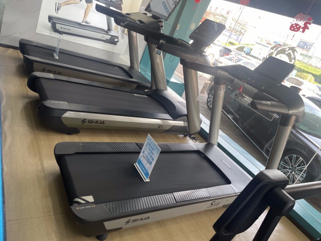 跑步機、橢圓機和劃船機有什么區(qū)別